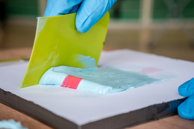 GAP 31 - Polyester putty UL Azure 1kg + hardener - ultra light