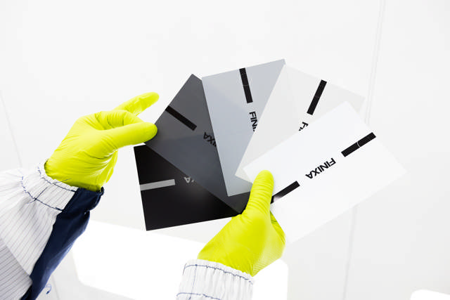 <b>Spray Sample Cards</b>